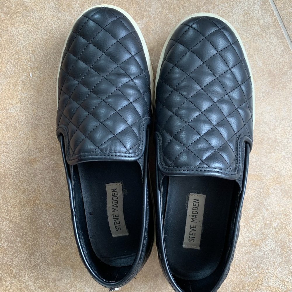 Quilted black Steve Madden slip ons